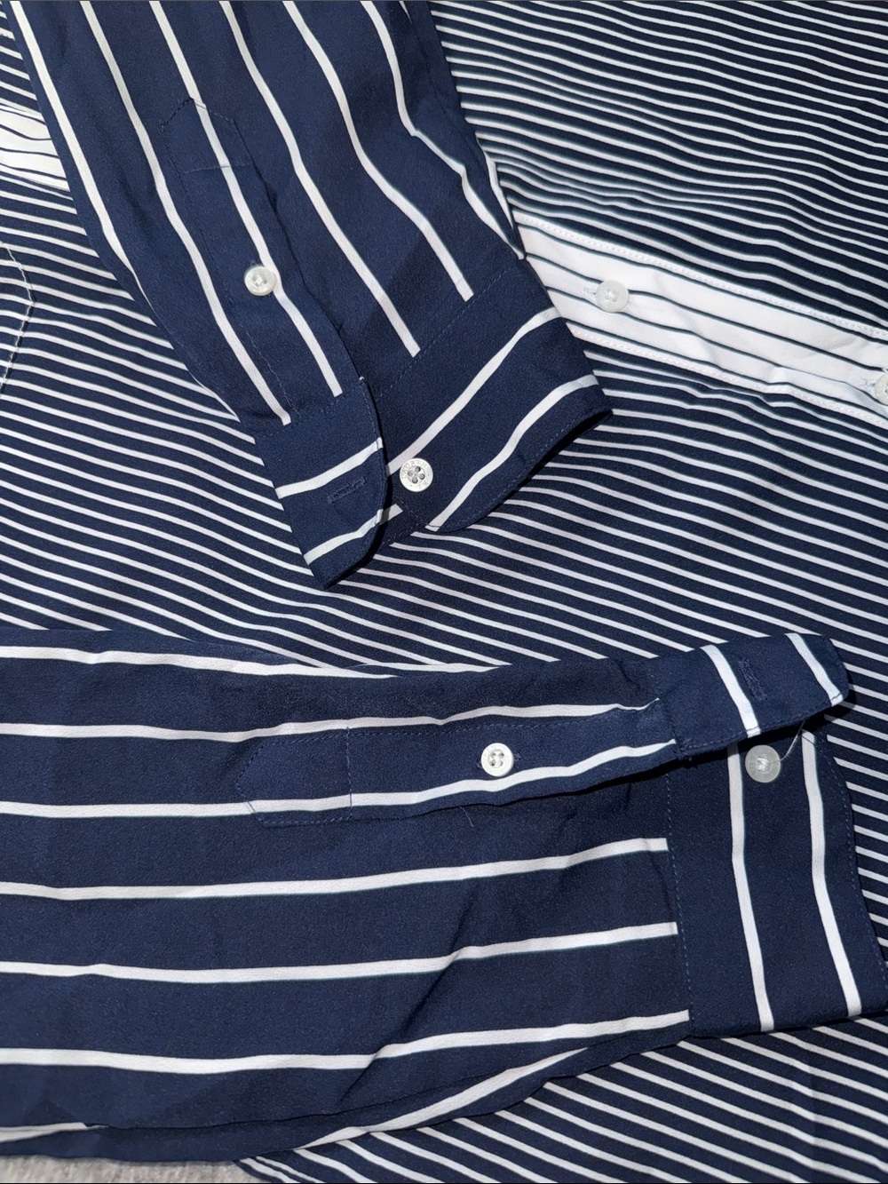 Lauren Ralph Lauren Navy and White Striped Button-Up Shirt Size M - Picture 5 of 10